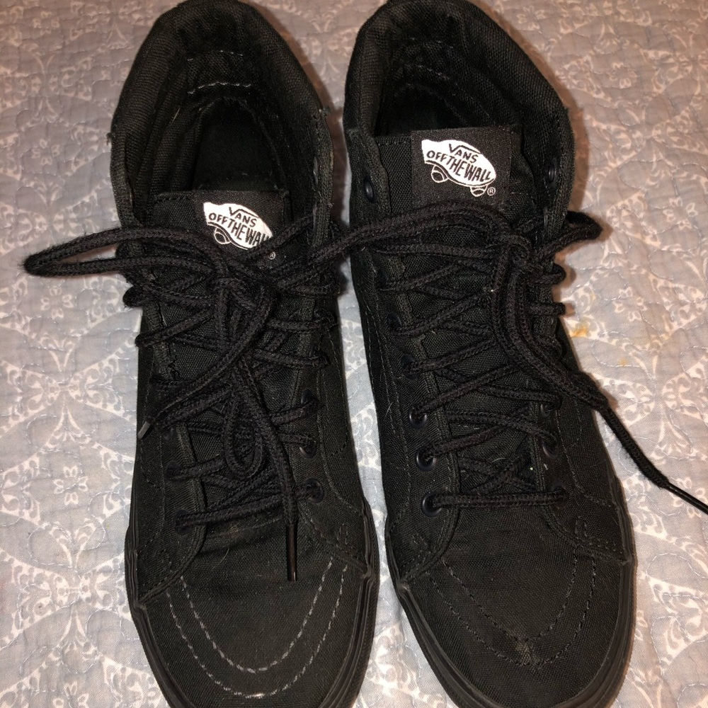 Vans - Picture 2 of 3